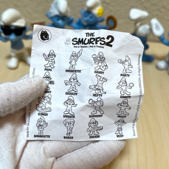 Smurfs! Set of 5 Hefty, Brainy, Vanity, Grouchy, Smooth. from 2013 The Smurfs 2 - Picture 13 of 13